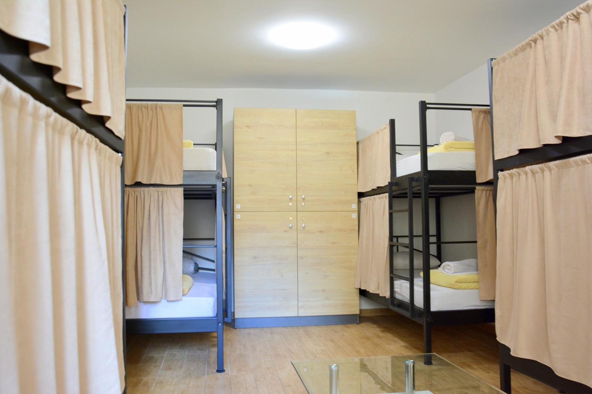 Montenegro Backpackers Home بودفا المظهر الخارجي الصورة